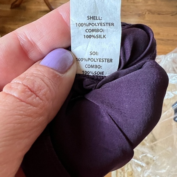 RAMY BROOK PLUM SILK V-neck Cold Shoulder sheer detail & bell sleeve top XS - Picture 8 of 8